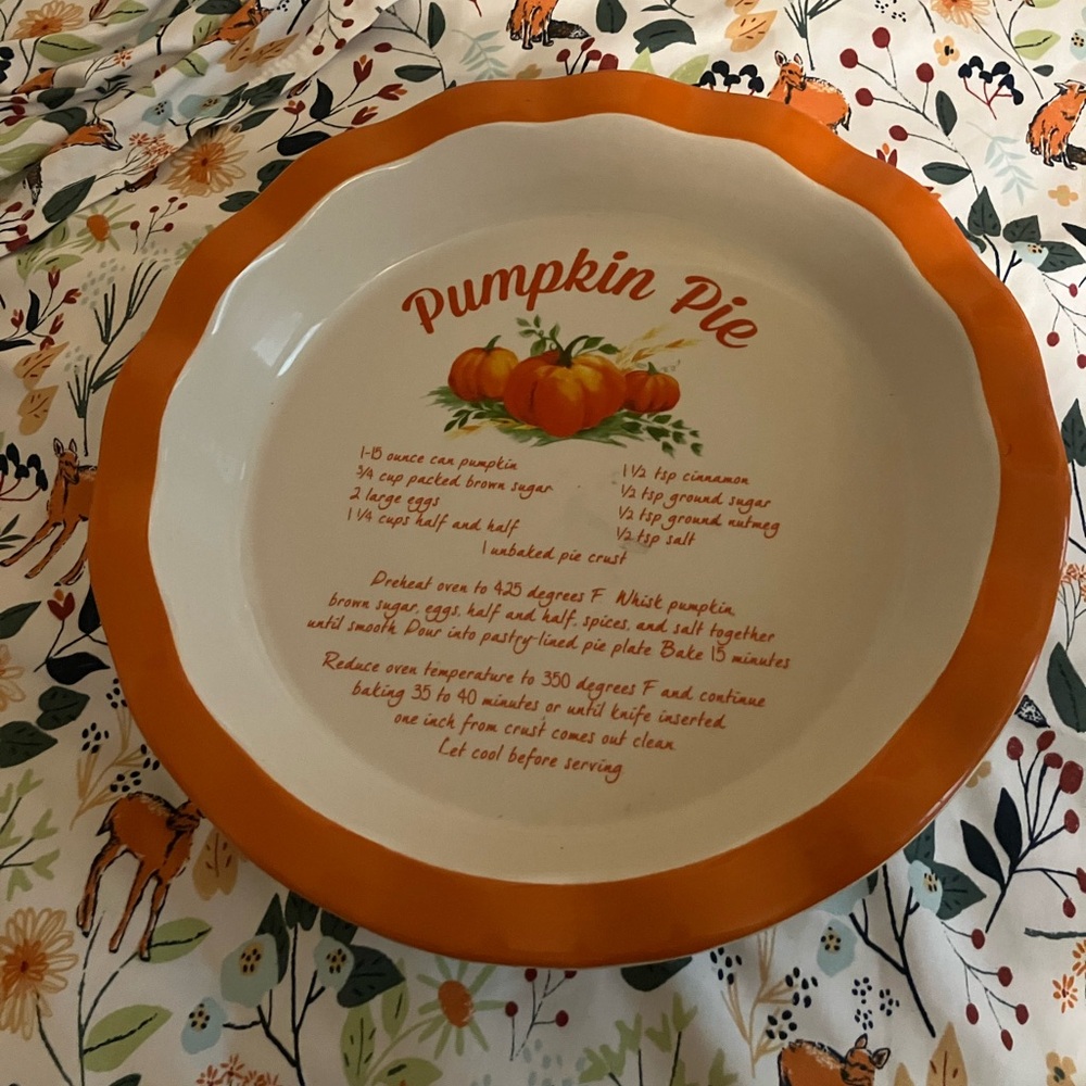 9” Stoneware Pumpkin Pie Plate Dish with Recipe